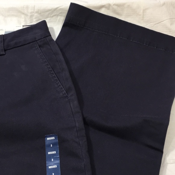Lands End Pants SZ 2, 31.5 inseam, Navy NWT - Picture 2 of 3